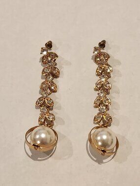 Vintage - Pearl & Rhinestone Drop Earrings
